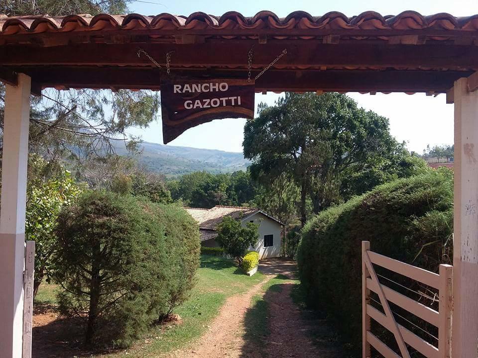 Chacara Gazotti Beira Lago Capitólio 외부 사진